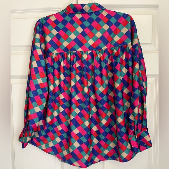 Fate Silky Color Block Button Down Top Small - Picture 2 of 9
